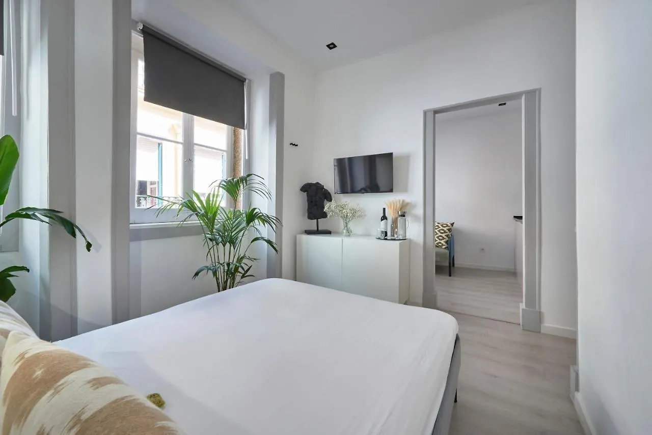 Lisboa Nova Central - Bica 2E Apartman 0*,  Portugália